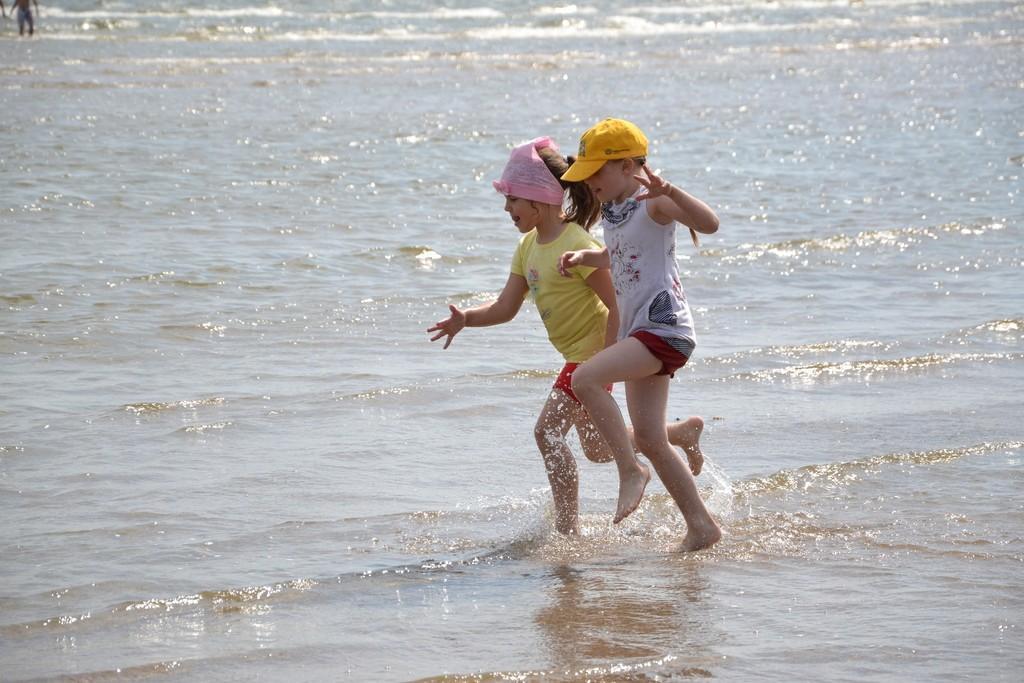 Mändjala beach