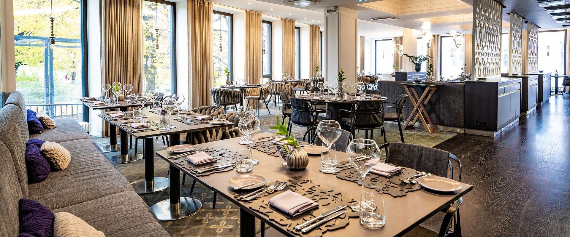 Restaurant Hõlm interior