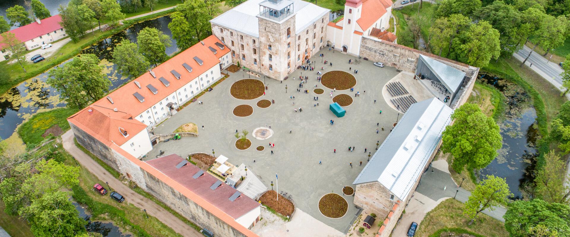 Bird's eye view of Põltsamaa Castle